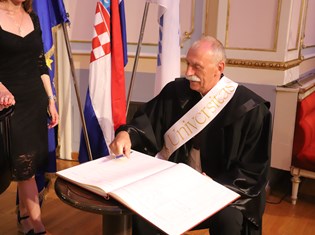 IMG_7987.JPG